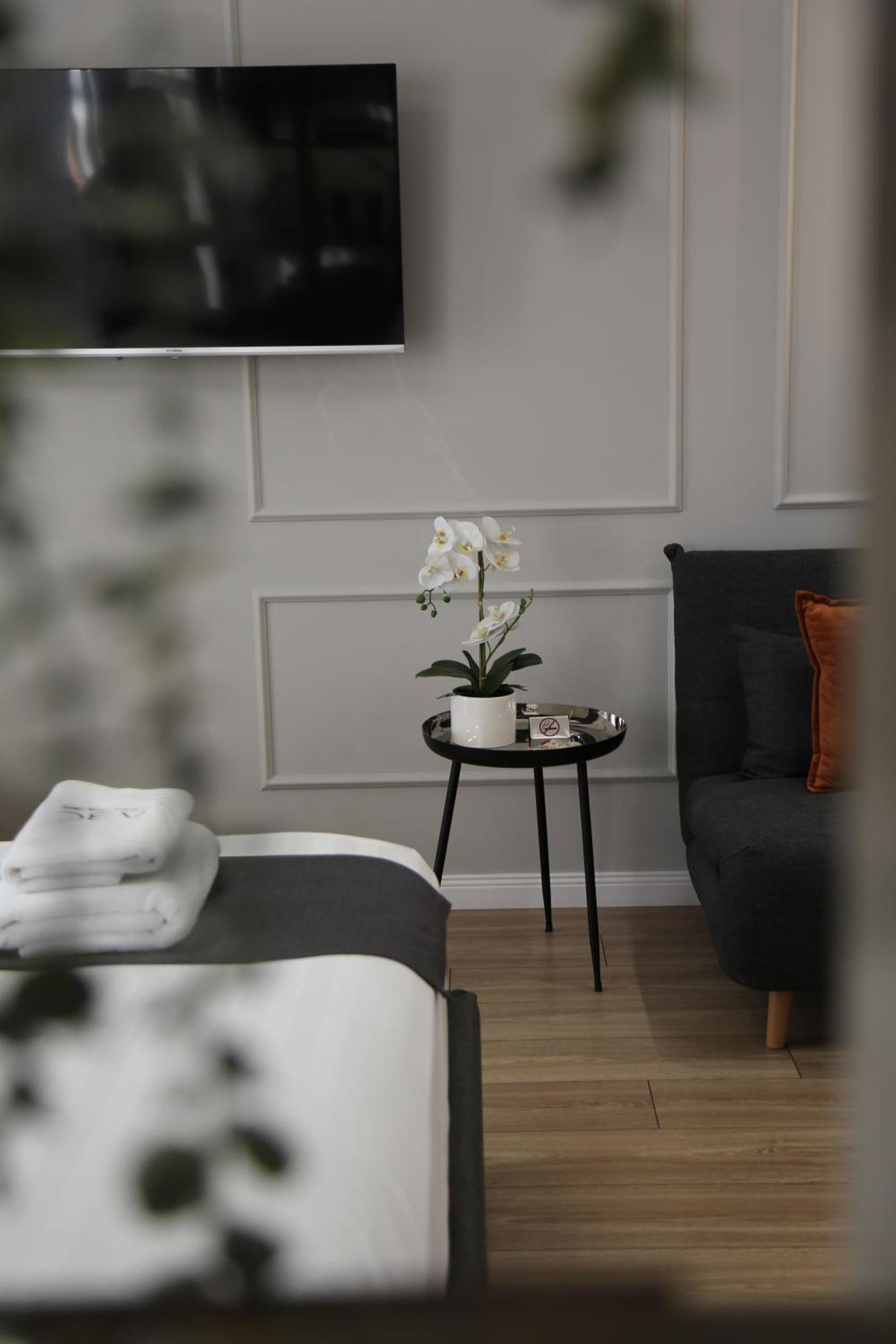 Abc Apartment Blloku Center Tirana Bagian luar foto